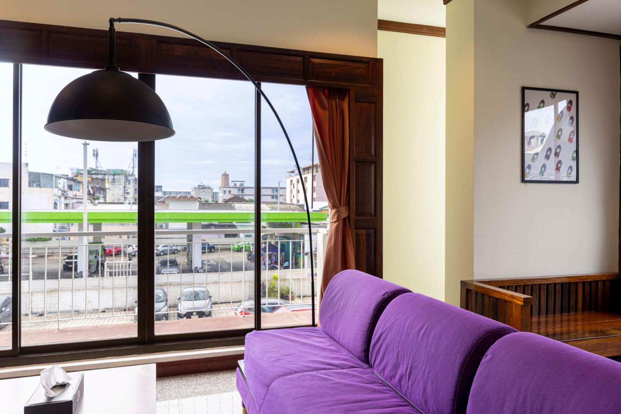 The President Hotel At Chokchai 4 Bangkok Ngoại thất bức ảnh