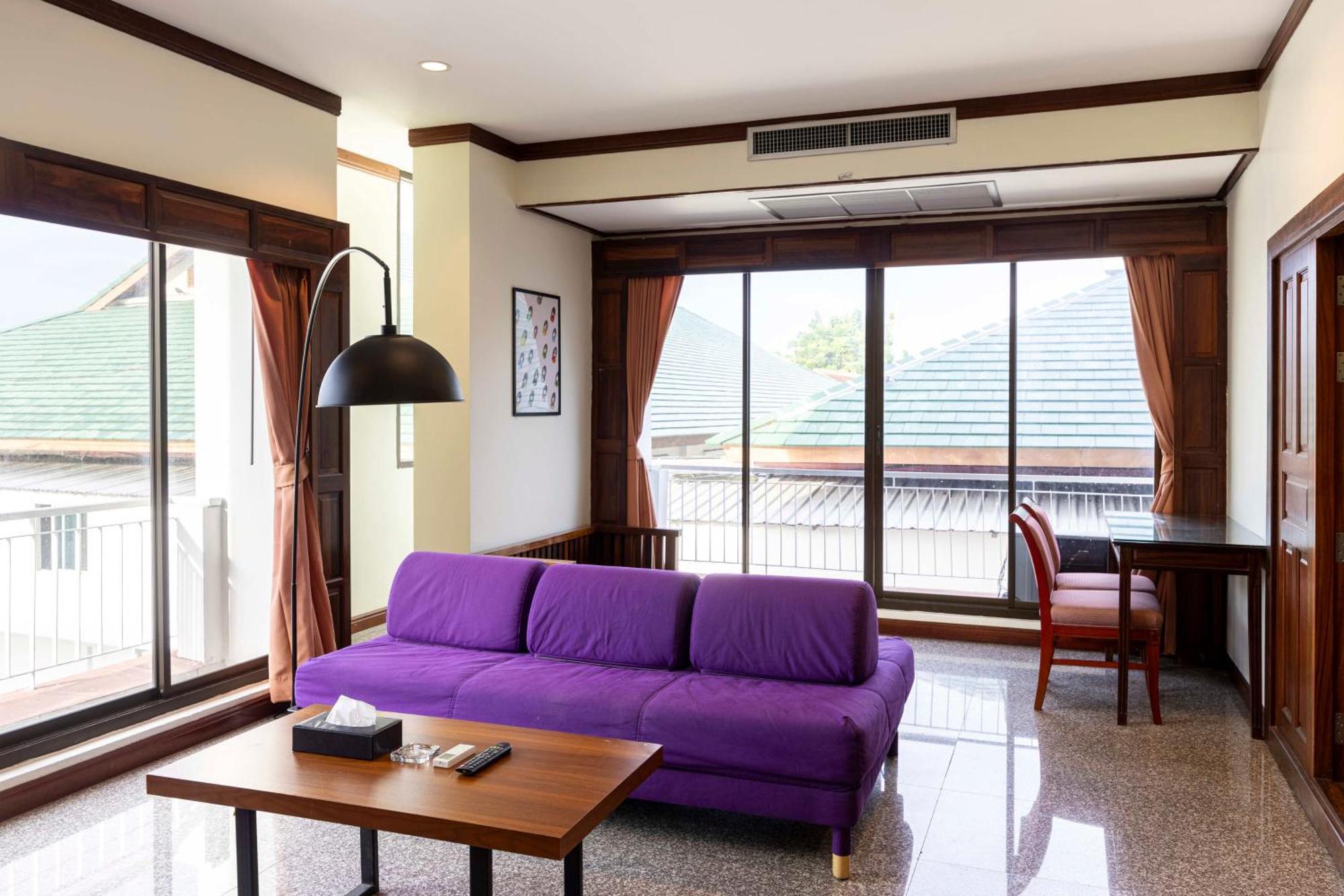 The President Hotel At Chokchai 4 Bangkok Ngoại thất bức ảnh