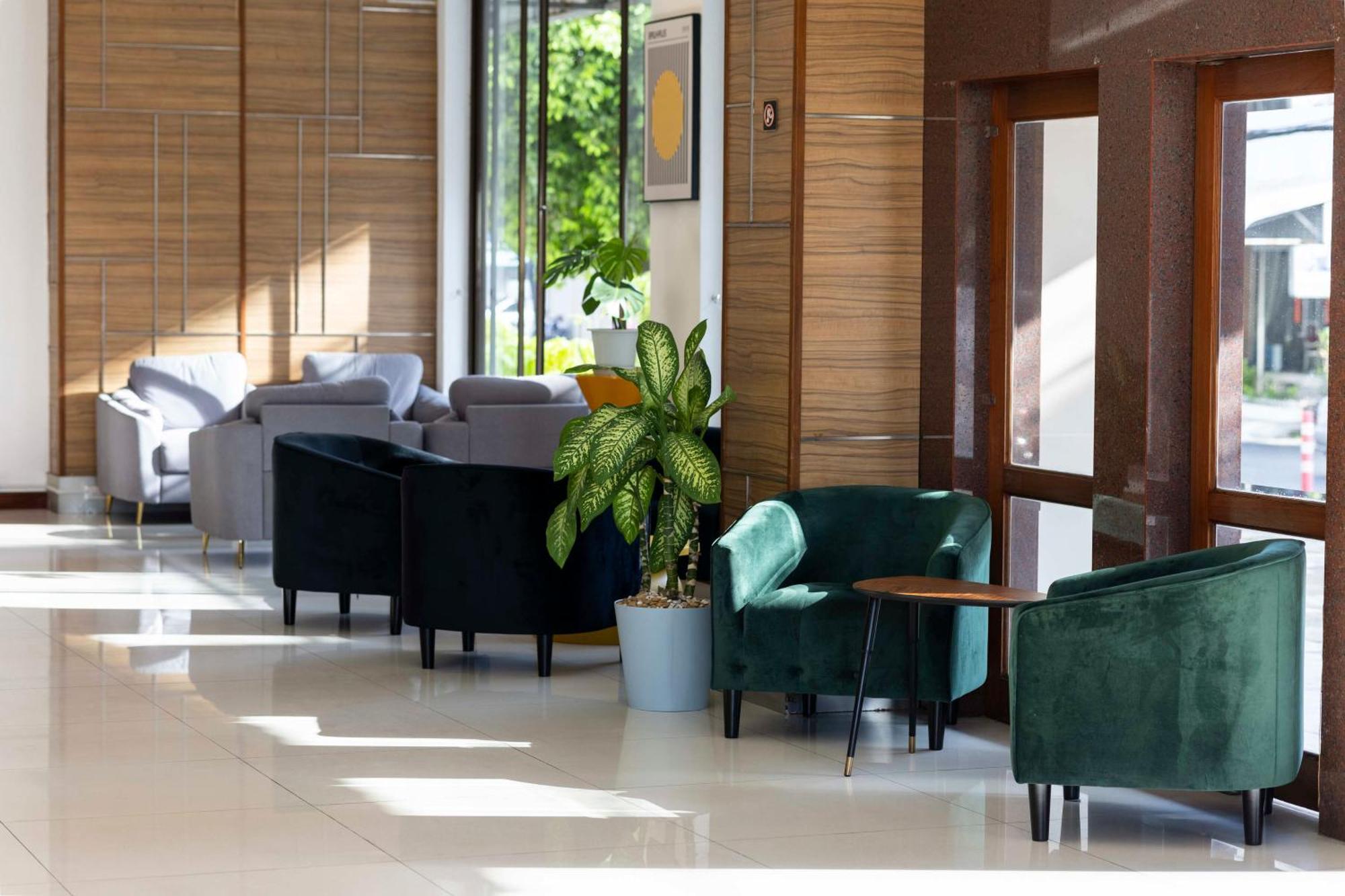 The President Hotel At Chokchai 4 Bangkok Ngoại thất bức ảnh