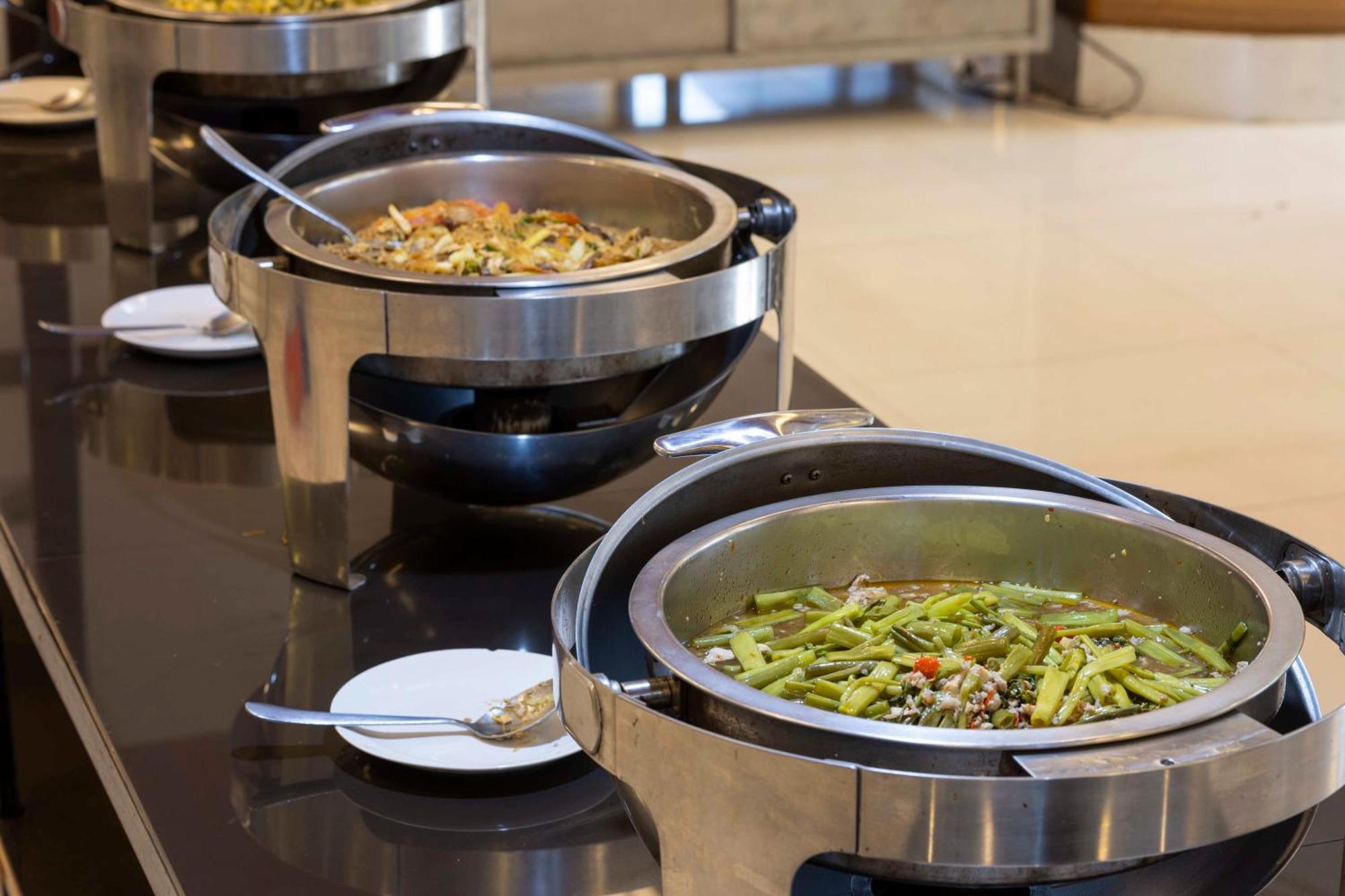 The President Hotel At Chokchai 4 Bangkok Ngoại thất bức ảnh