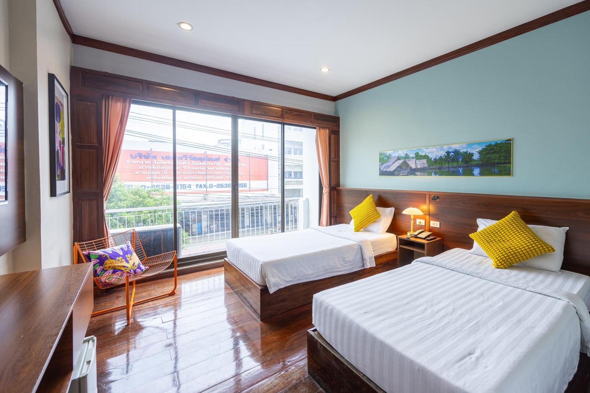 The President Hotel At Chokchai 4 Bangkok Ngoại thất bức ảnh