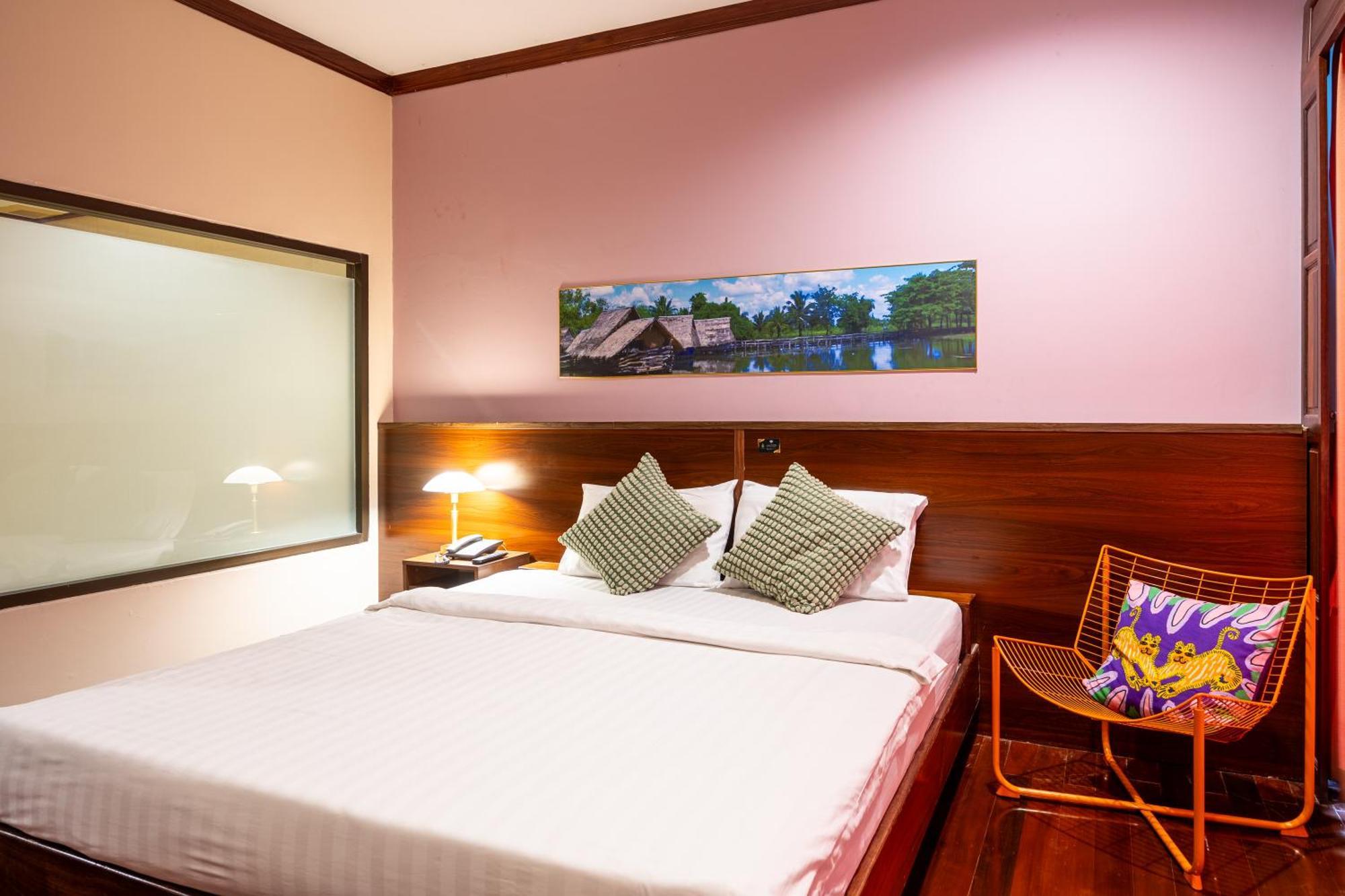 The President Hotel At Chokchai 4 Bangkok Ngoại thất bức ảnh